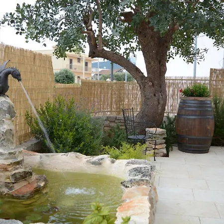 Ulivi Di Minerva - Boutique Holiday Home - Room Athena - Ostuni - Fasano - Cisternino Bed & Breakfast *